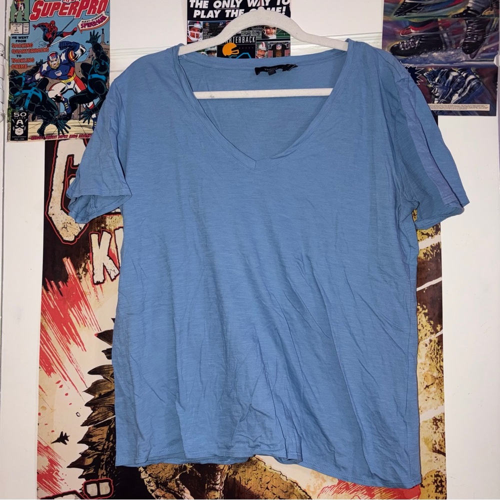 Theory 100% Cotton Light Blue V-Neck T-Shirt
